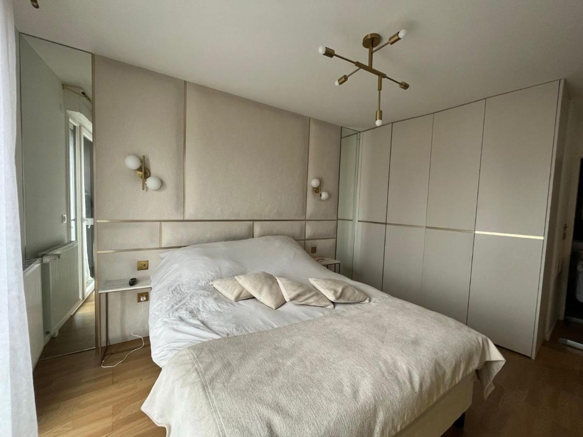 Appartement Luxueux Climatise Avec Terrasse, 6 Couchages - 17Eme Arrondissement De Paris Clichy Exterior foto